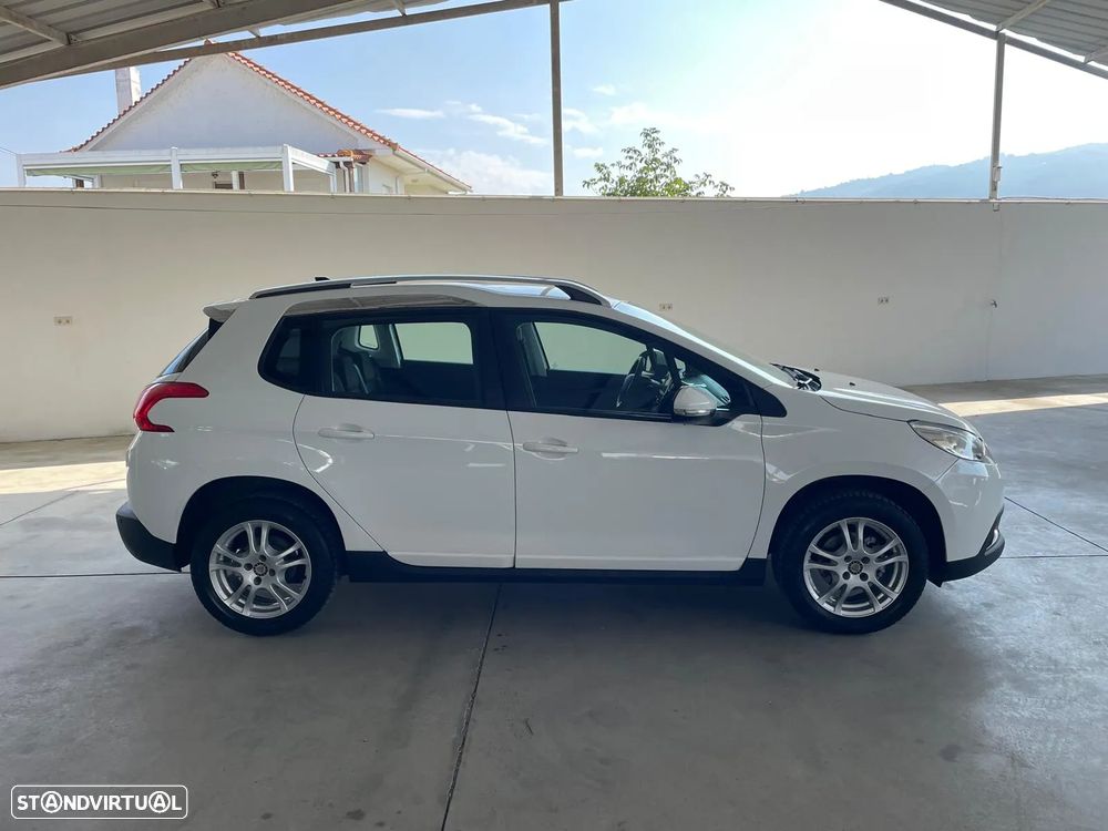 Peugeot 2008 1.2 VTi Access - 6