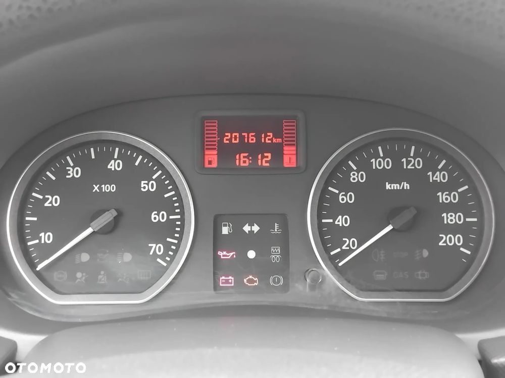 Dacia Sandero - 9