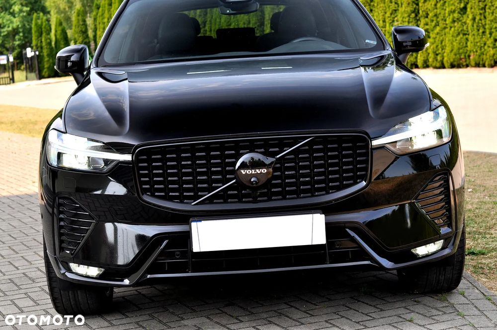 Volvo XC 60 B5 D AWD Ultimate Dark - 8