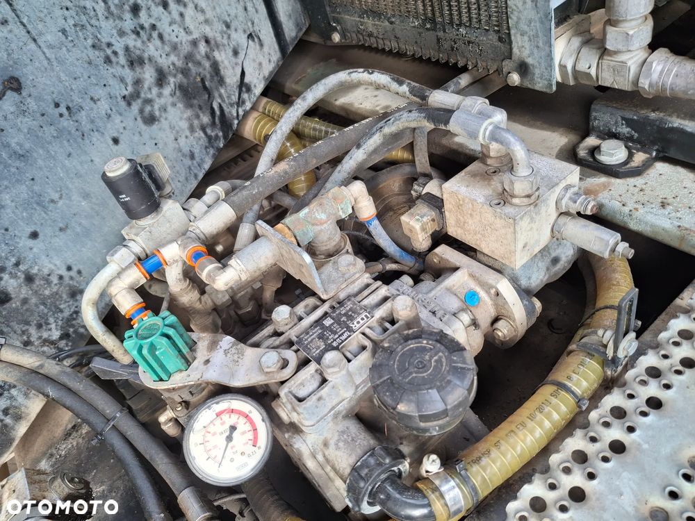 Renault C280 Zamiatarka SEMAT Zoeller FAUN Karcher 2 Silniki Rura Do Liści Listwy Ciśnieniowe Lanca 2 Zbiorniki Wody Szczotki L/R 2018r Euro 6 - 25