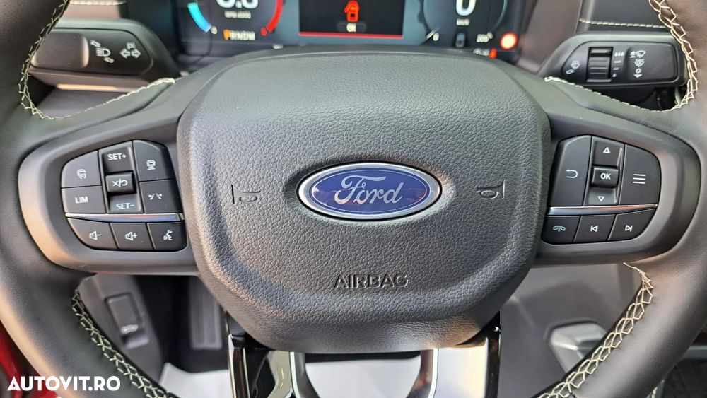 Ford Ranger Pick-Up 3.0 TD 240 CP 10AT 4x4 Double Cab Platinum - 34