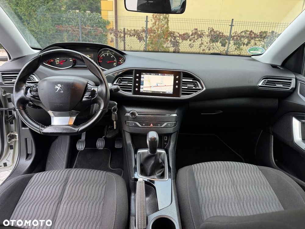 Peugeot 308 SW HDi FAP 110 (Blue Lion) Business Line Niveau 1 - 21