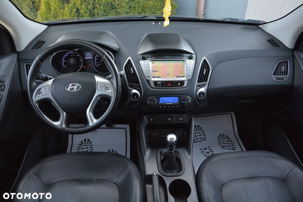 Hyundai ix35 1.7 CRDi 2WD blue Style - 16