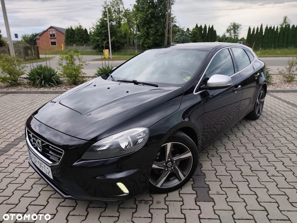 Volvo V40 D2 R Design - 1
