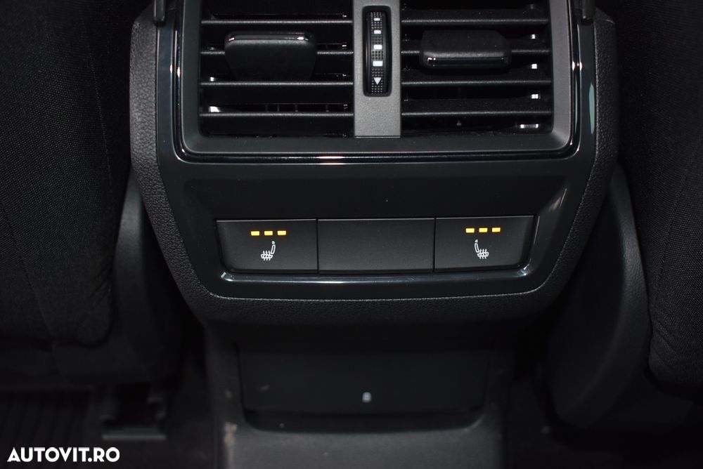 SKODA Karoq 2025 — imagine 18