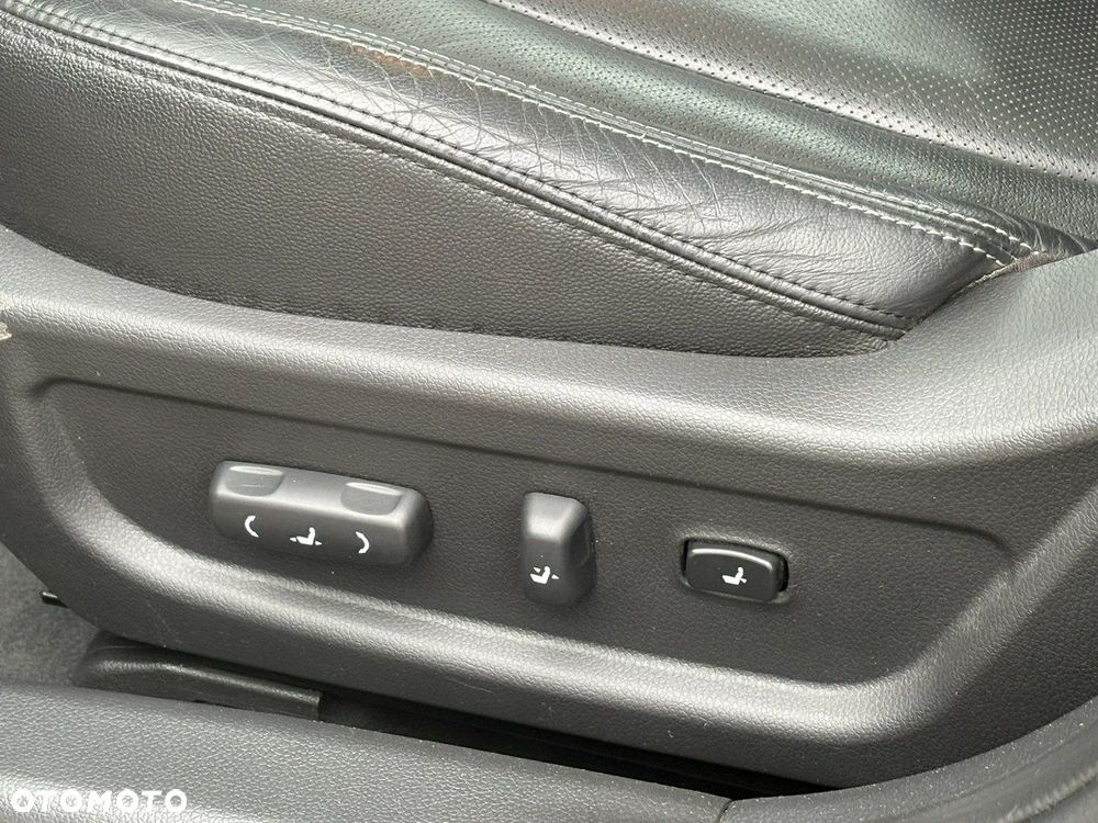 Kia Optima - 16