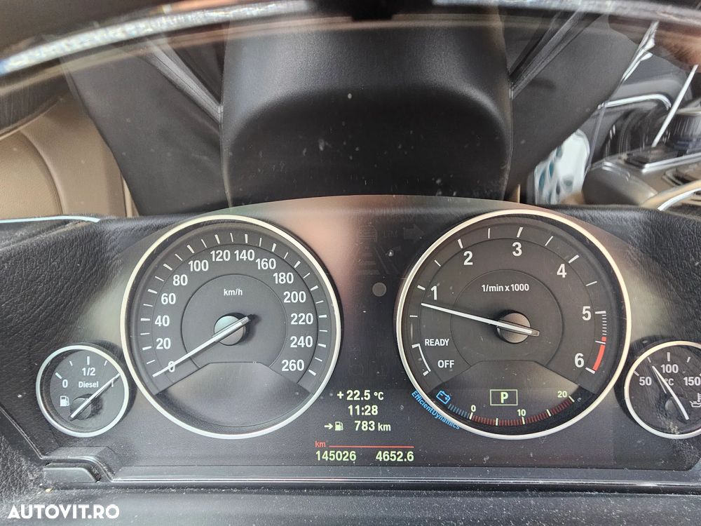 BMW Seria 3 320d xDrive Aut. Luxury Line - 9