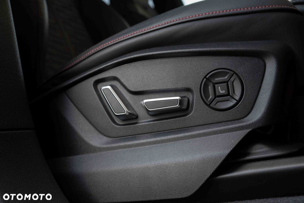 Audi RS Q8 TFSI mHEV Quattro Tiptronic - 19