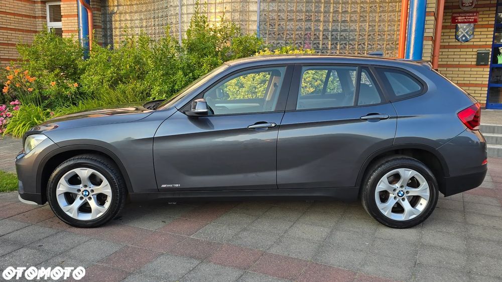BMW X1 sDrive18i xLine - 7
