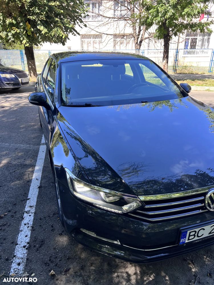 Volkswagen Passat 2.0 TDI DSG Comfortline - 2