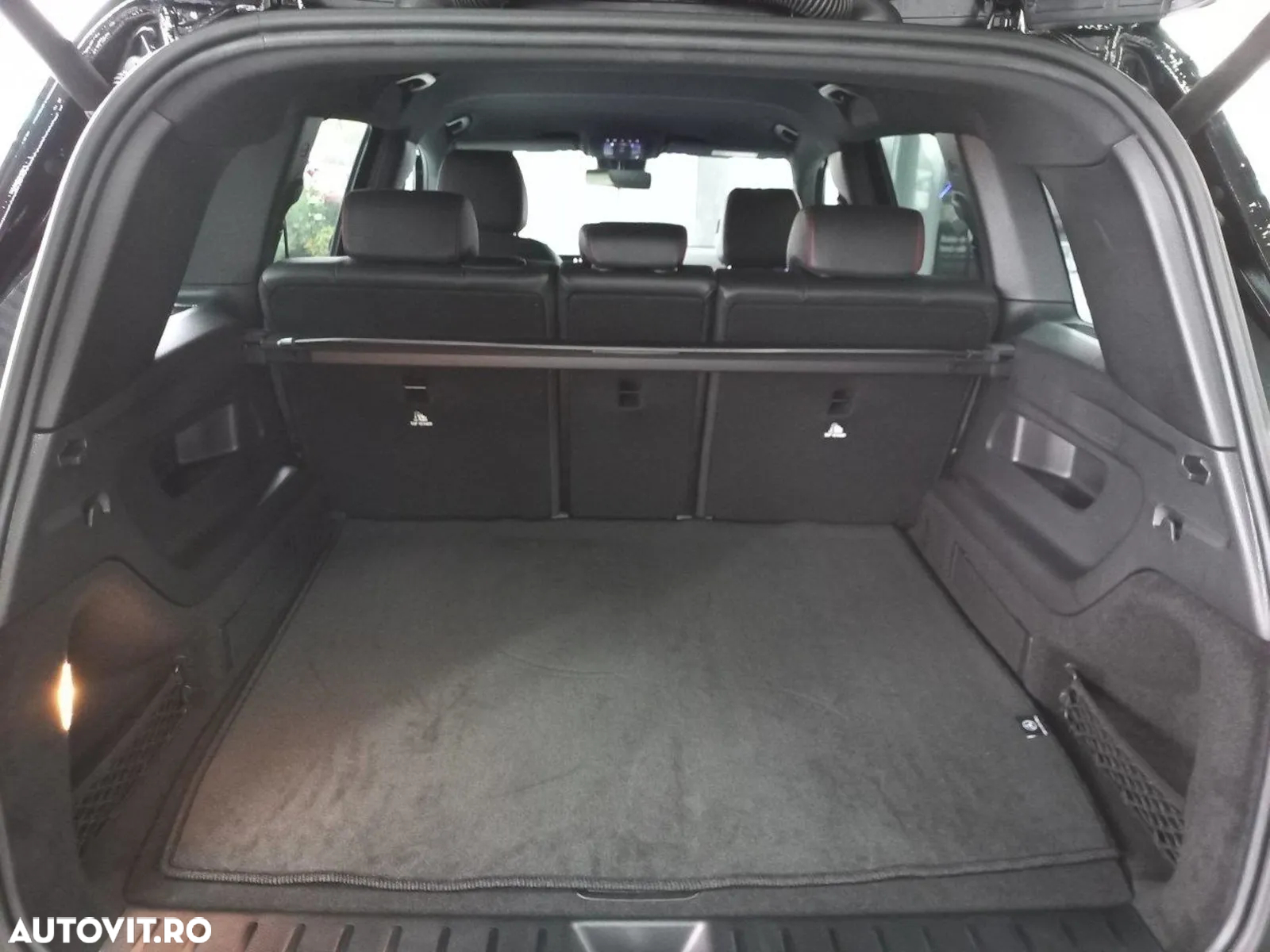 Mercedes-Benz EQB 300 4Matic AMG Line - 13