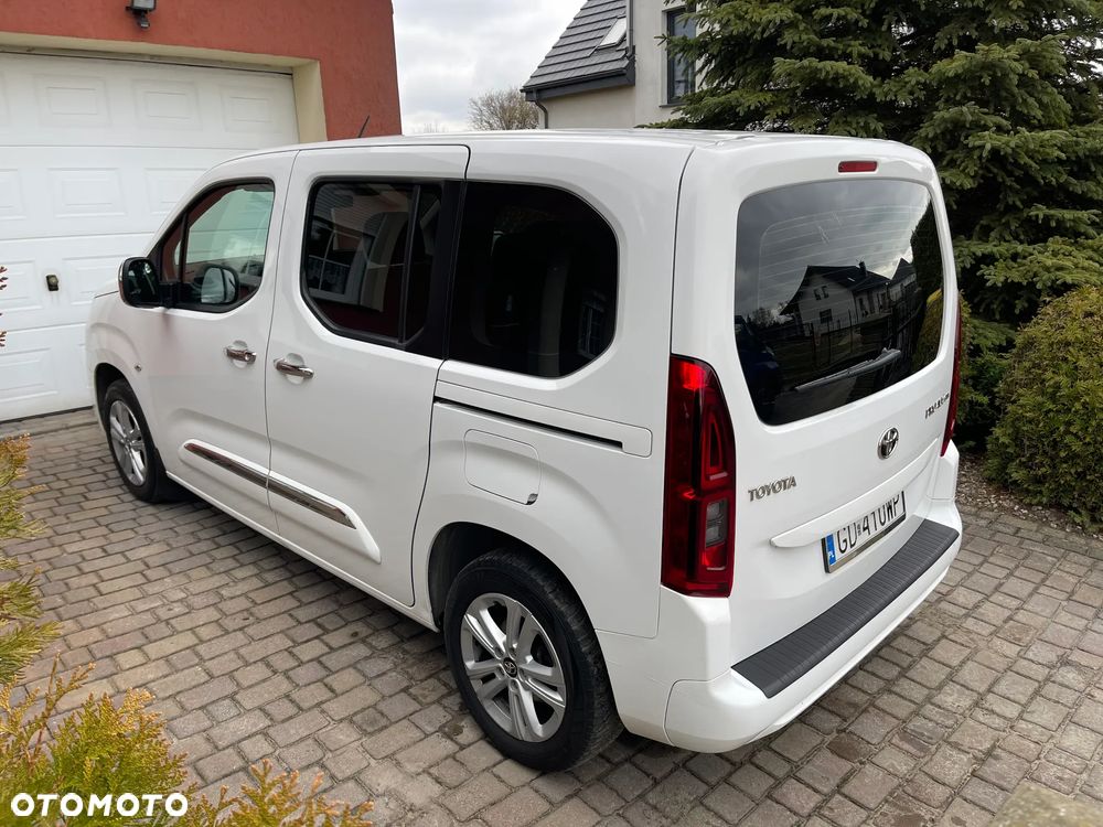 Toyota Proace City Verso 1.5 D-4D Business - 4