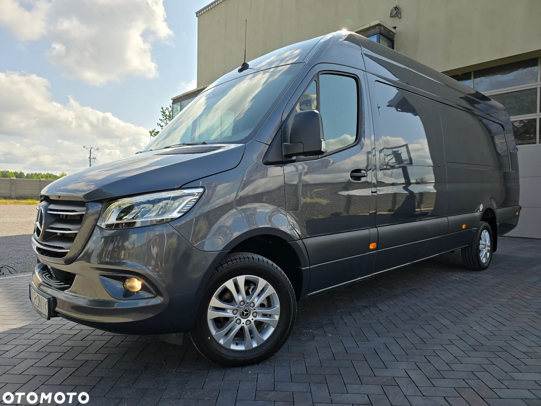 Mercedes-Benz SPRINTER 319 3.0 190KM NOWY BEZ PRZEBIEGU BOGATA OPCJA WYPOSAŻENIA SALON PL NOWY NOWY NOWY - 9