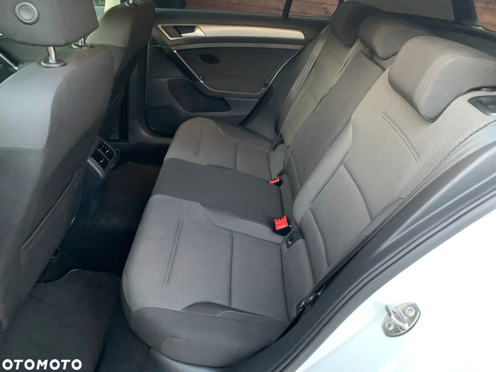 Volkswagen Golf VII 1.6 TDI BMT Comfortline - 21