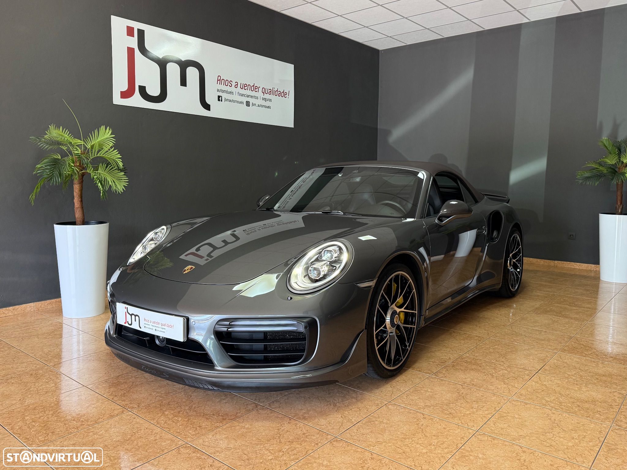 Porsche 911 (991) Turbo S Cabriolet - 1