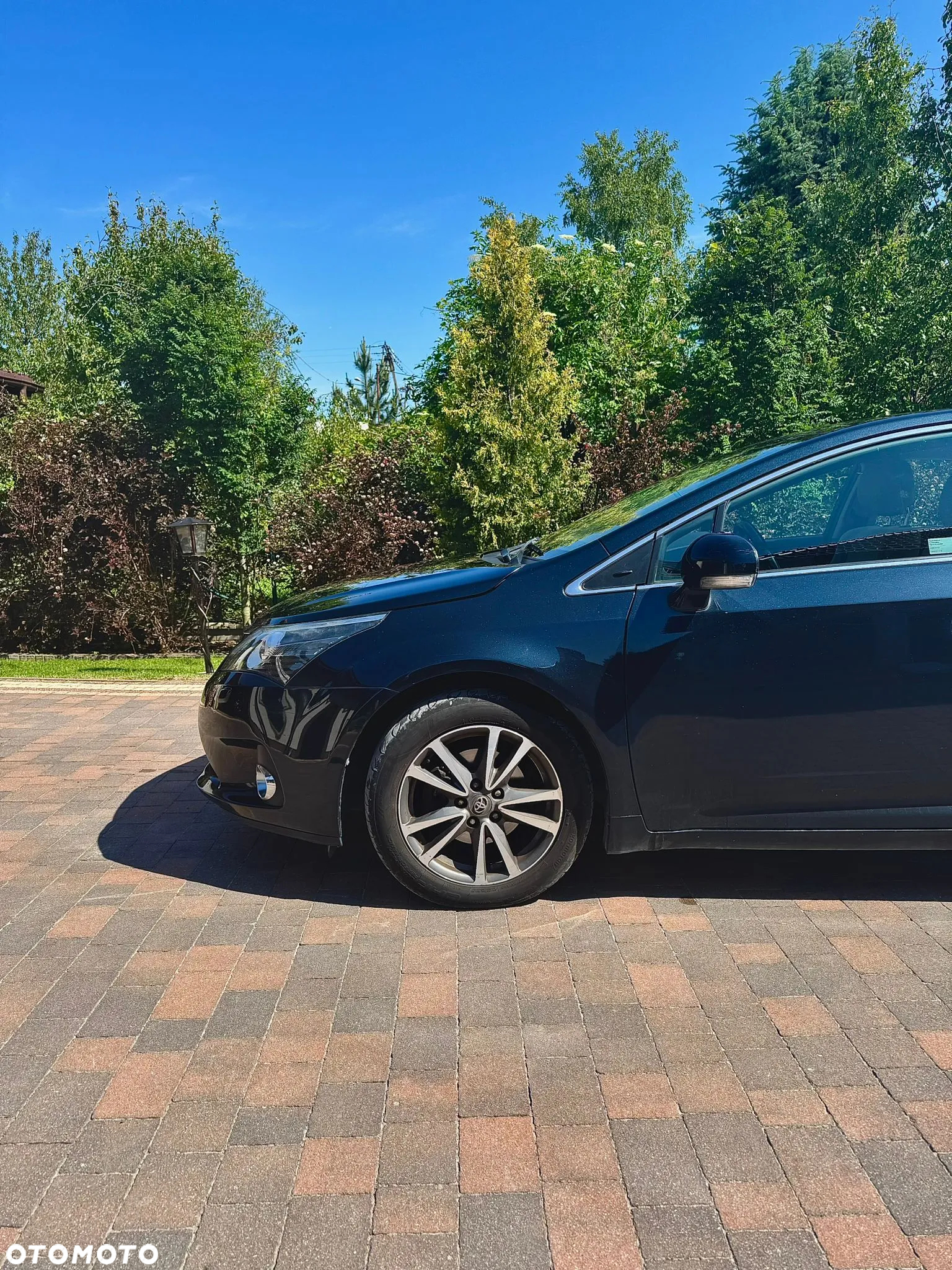Toyota Avensis - 5