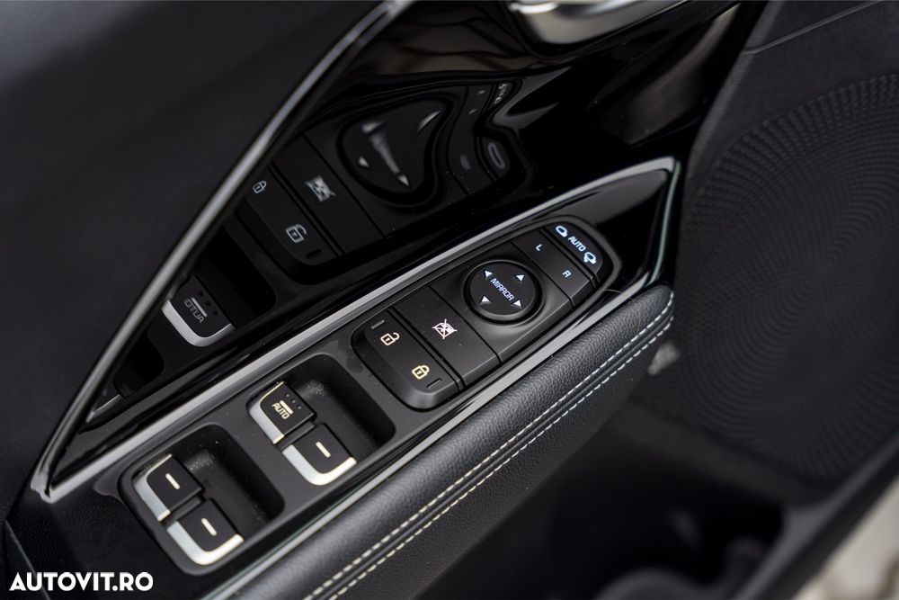 Kia Niro 1.6 GDI HEV 2WD OPF Aut. Vision - 38