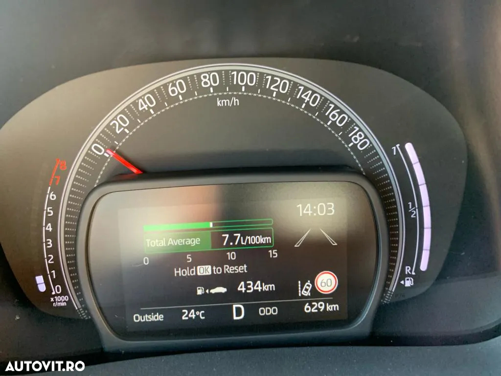 Toyota Aygo X 1.0l MT Dynamic - 8