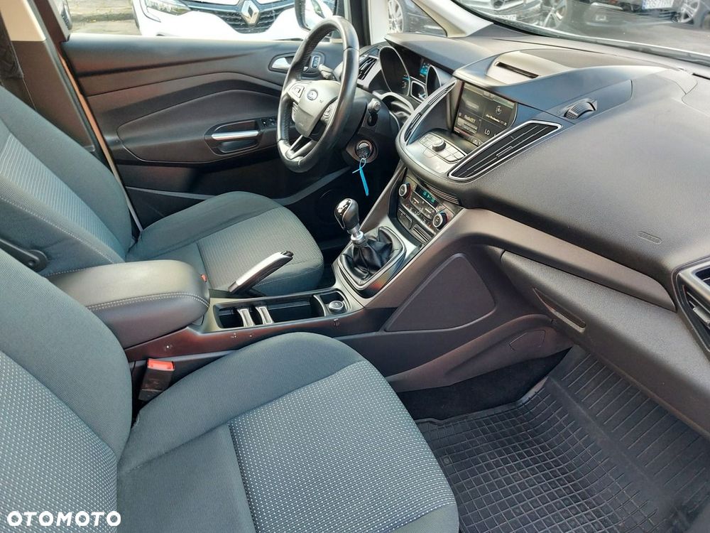 Ford C-MAX - 13