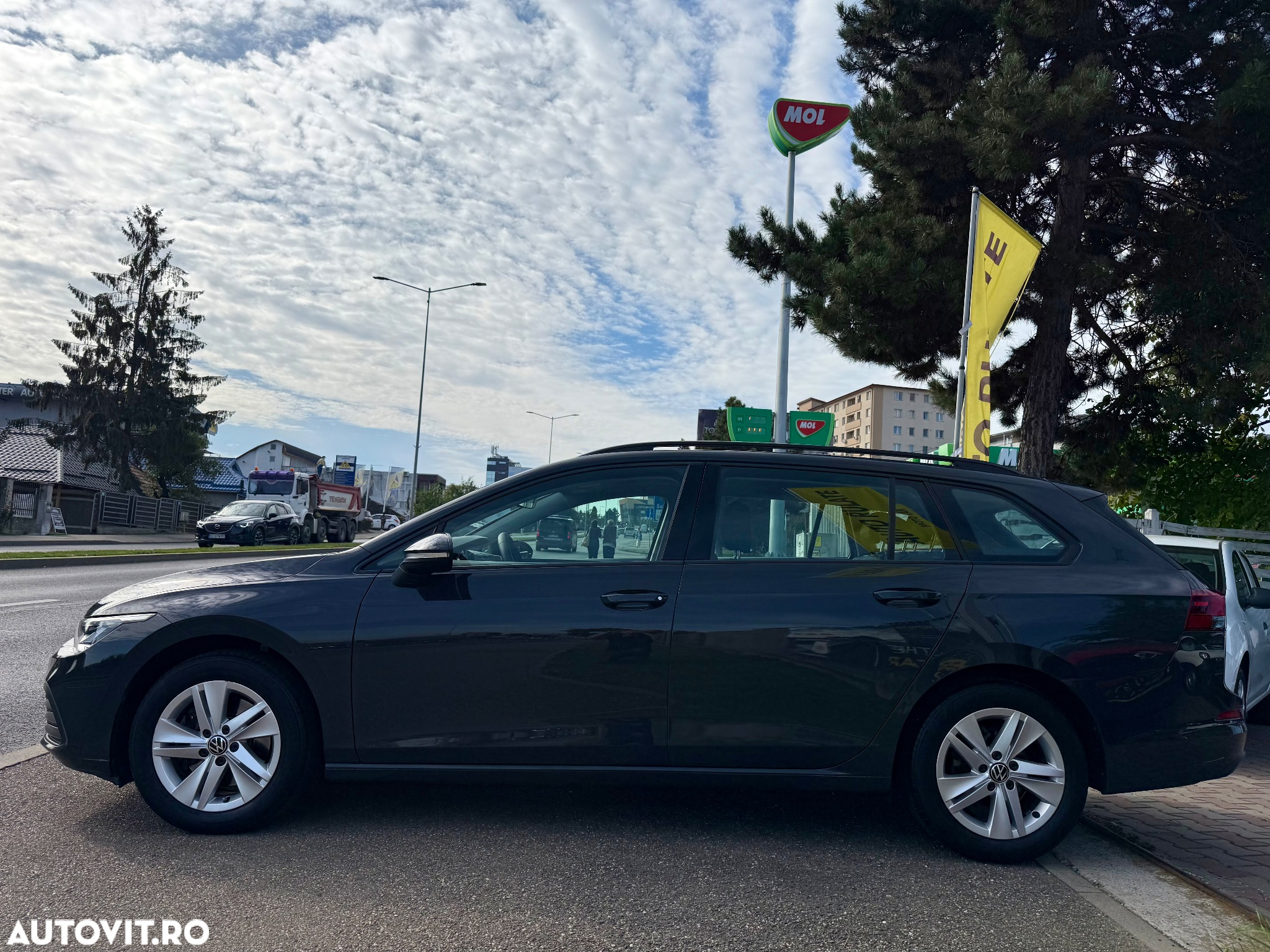 Volkswagen Golf 2.0 TDI DSG Life - 12