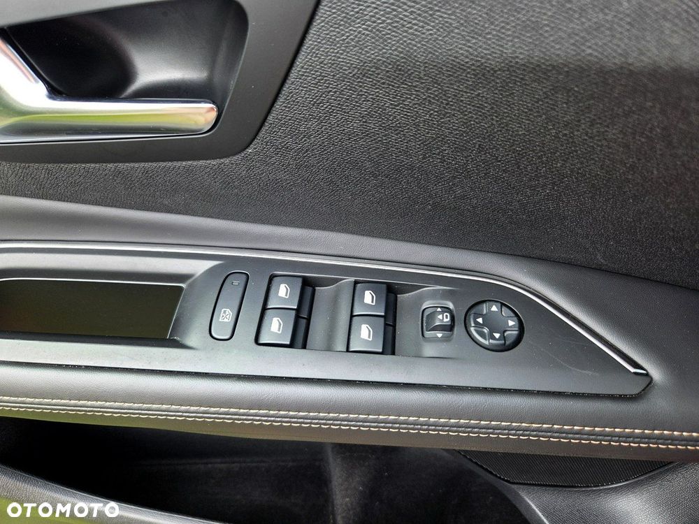 Peugeot 3008 BlueHDi 180 Stop & Start EAT6 GT - 17