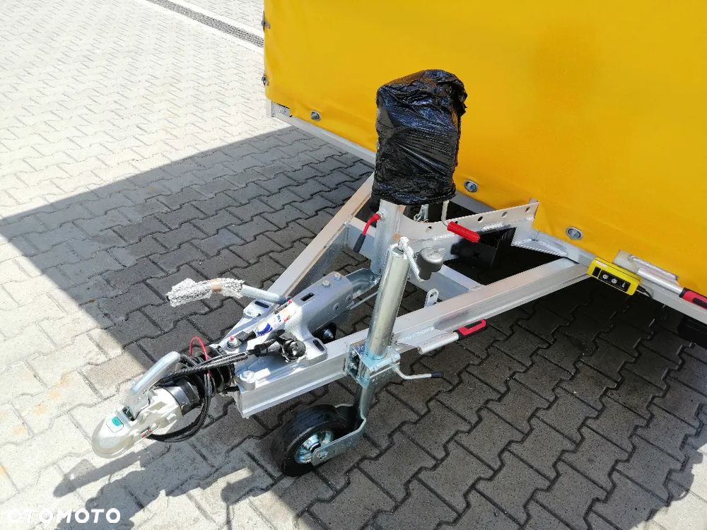 Besttrailers Silverstone - 15