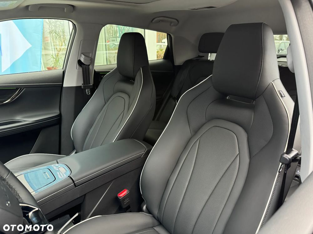 Omoda 5 1.5 T-GDI Hybrid Premium DHT - 9