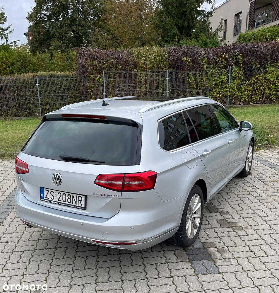 Volkswagen Passat Variant 2.0 TDI SCR DSG Highline - 20