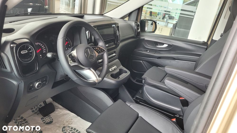 Mercedes-Benz Vito Tourer L2 Select 4x4 9G-Tronic 447.703 - 10