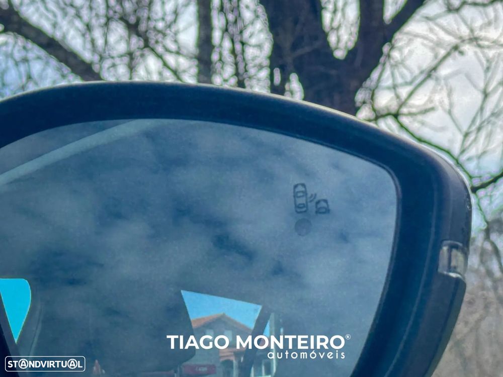 Peugeot 208 1.2 PureTech Allure - 22