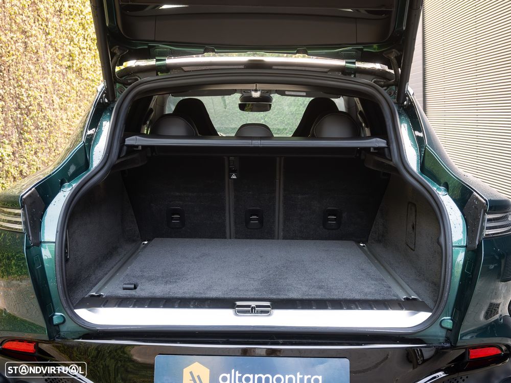 Aston Martin DBX 707 - 20