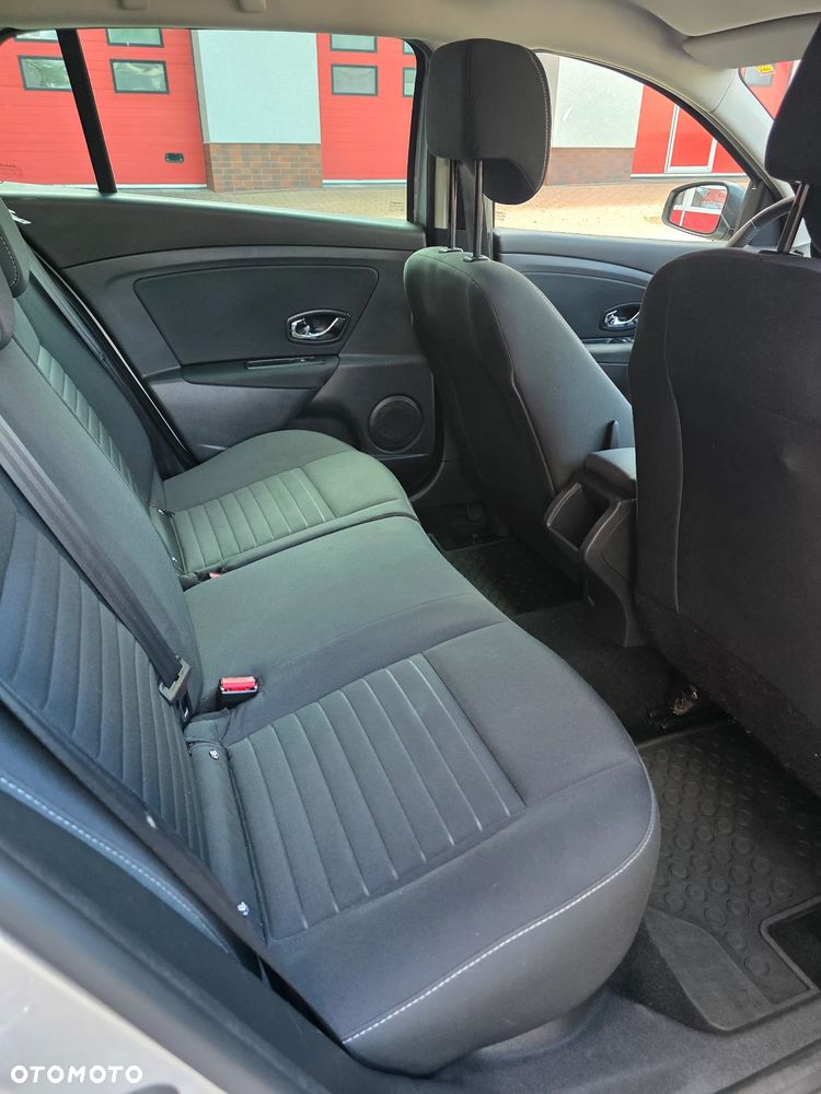 Renault Megane 1.5 dCi Limited - 7