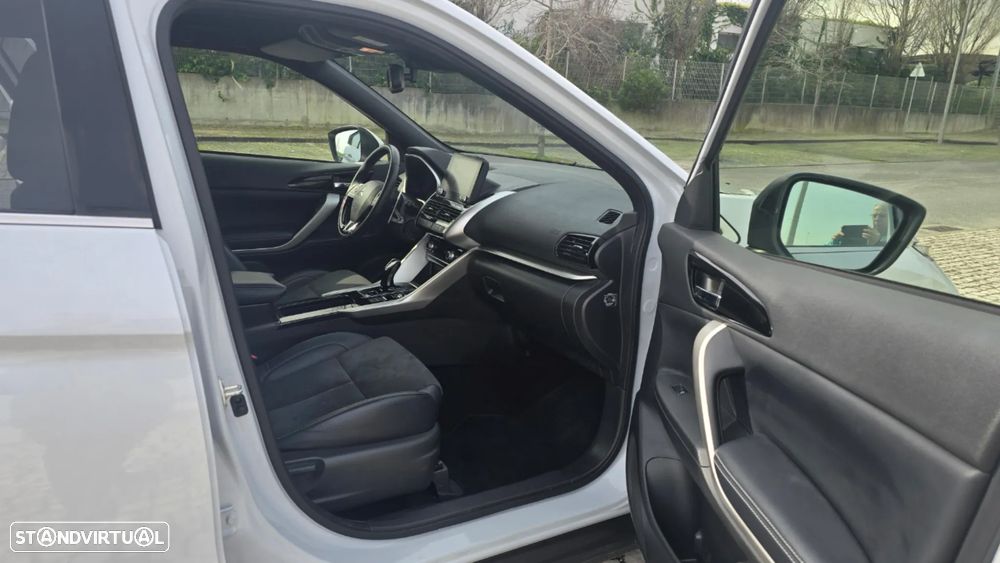 Mitsubishi Eclipse Cross - 10