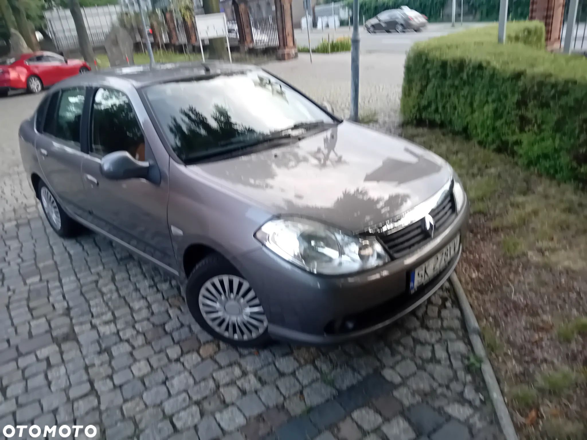 Renault Thalia 1.2 16V All Inclusive Euro5 - 1