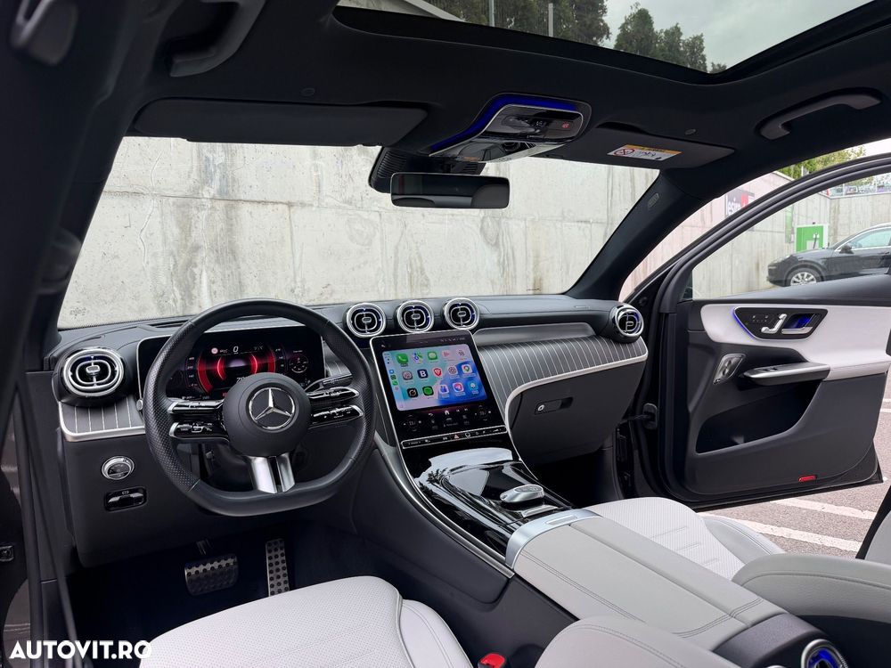 Mercedes-Benz GLC Coupe 300 4Matic 9G-TRONIC AMG Line Plus - 17