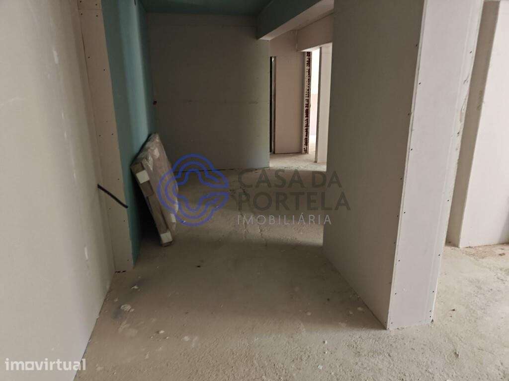 T2 Almada Laranjeiro com Ginasio e salão de jogos - Grande imagem: 5/26