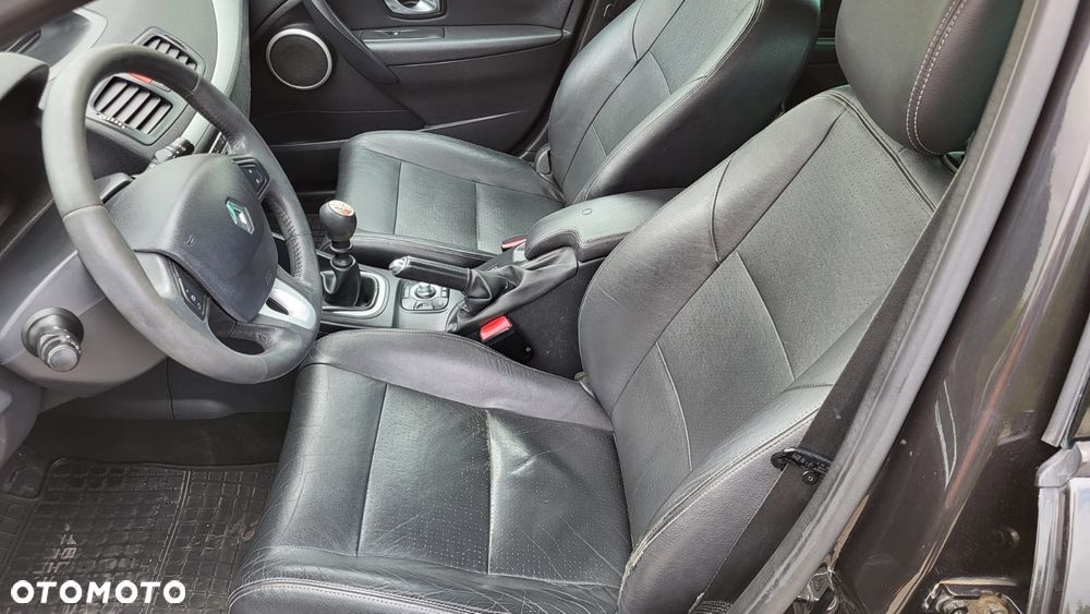 Renault Megane - 11