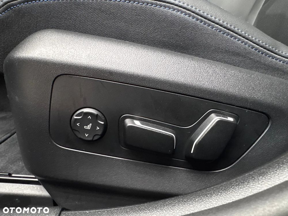 BMW Seria 5 520d xDrive mHEV M Sport - 13