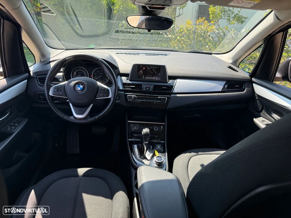 BMW 218 Active Tourer d Aut. Advantage - 14