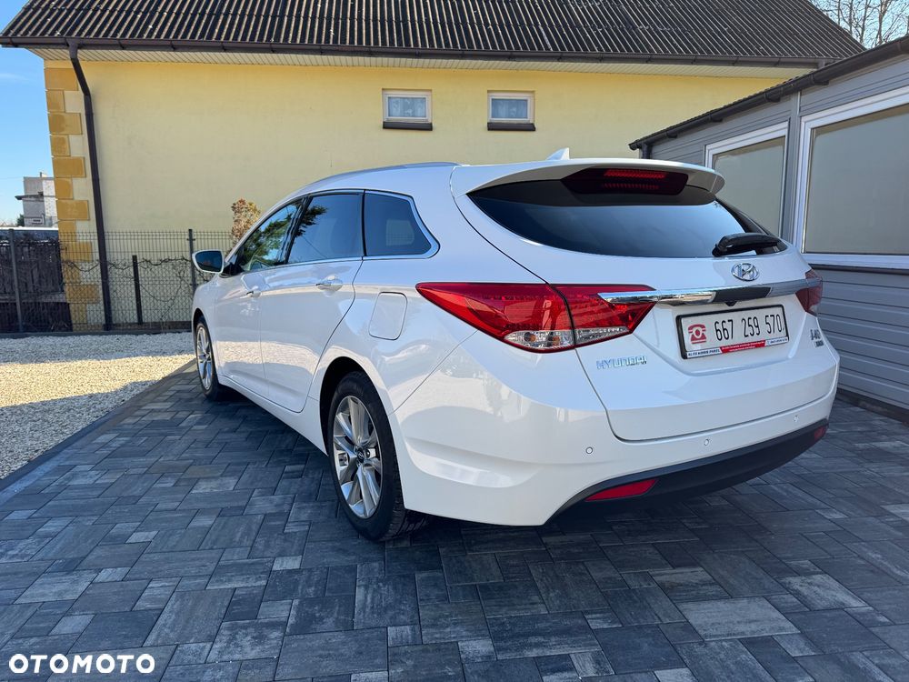 Hyundai i40 i40cw 1.7 CRDi Automatik Premium - 17