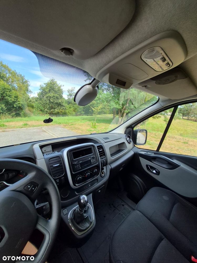 Renault Trafic - 23