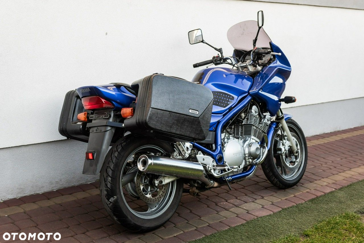 Yamaha XJ - 3