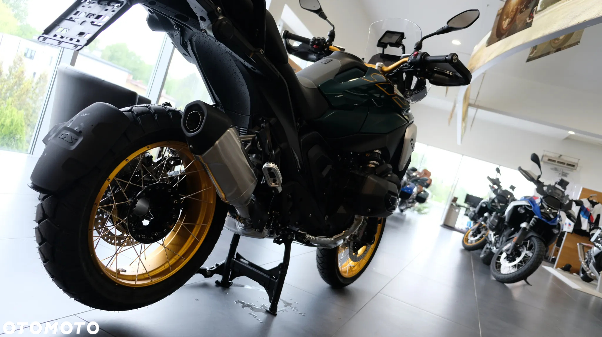 BMW R - 7