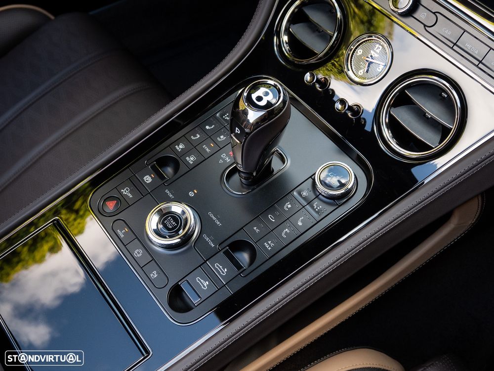 Bentley Continental Cabrio GTC 4.0 Hybrid Speed - 36
