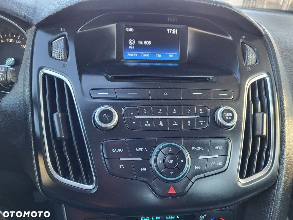 Ford Focus - 26