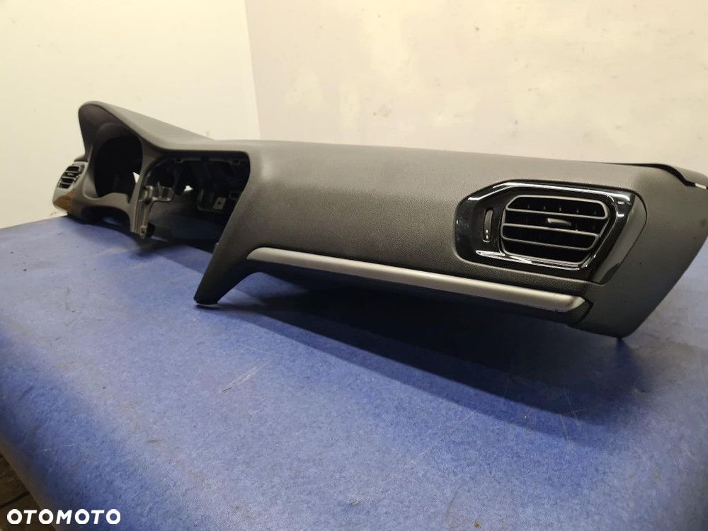 PEUGEOT 301 DESKA ROZDZIELCZA - 3