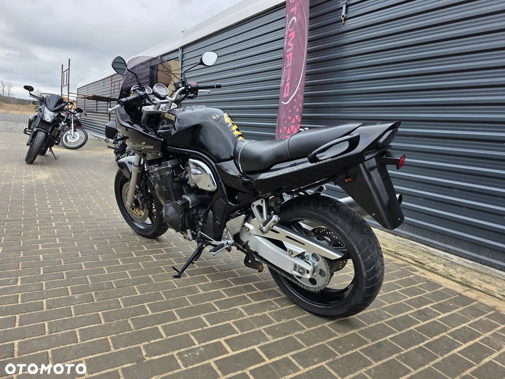 Suzuki Bandit - 3
