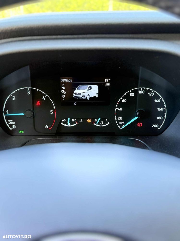 Ford Transit custom - 9