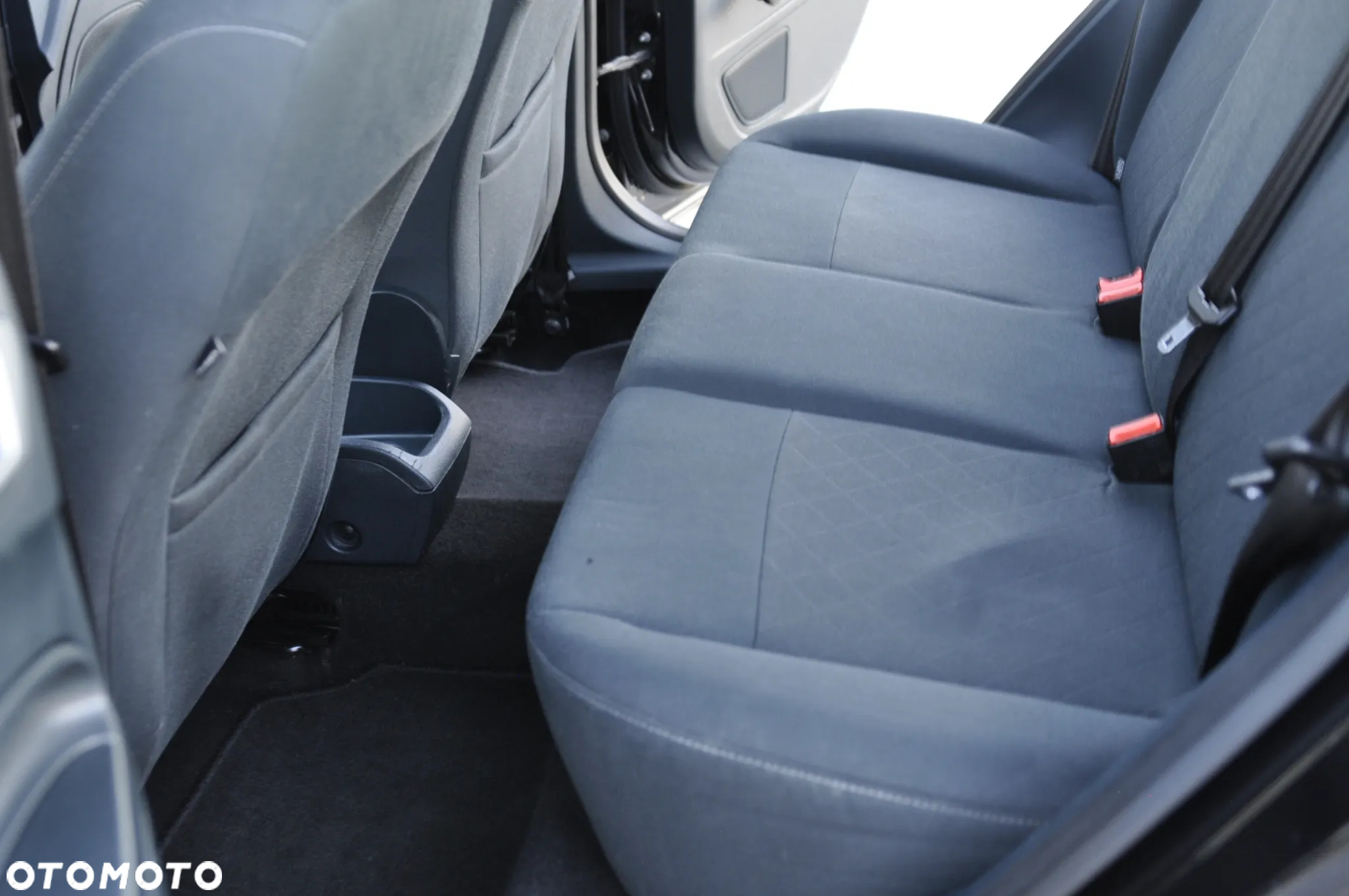Ford Fiesta 1.25 Ambiente - 23