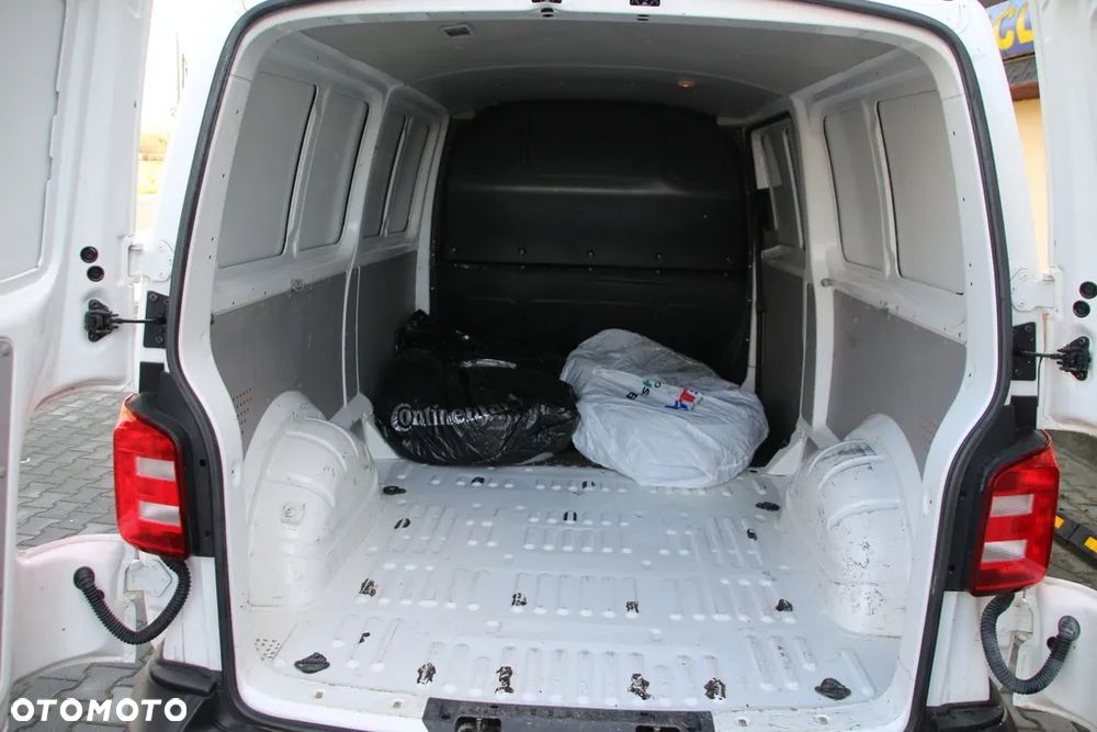 Volkswagen TRANSPORTER - 12